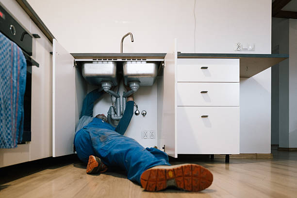 Professional Leak Detection technician working in Osceola, WI